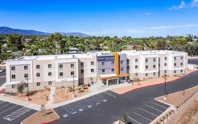 Everhome Suites Corona