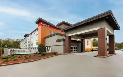 La Quinta Inn & Suites by Wyndham Knoxville Papermill