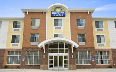 Days Inn & Suites by Wyndham Caldwell
