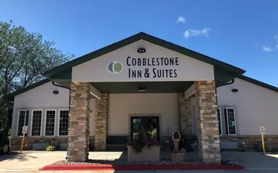 Cobblestone Inn & Suites - Denison Majestic Hills