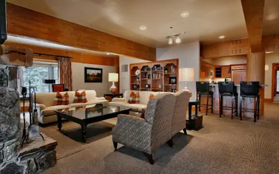 Two Bedroom Townhouse with Hot Tub 2 Townhouse by RedAwning