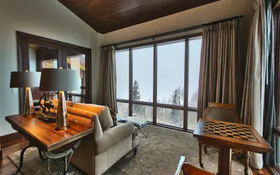 Premium Luxury Two Bedroom Suite with Mountain Views 2 Apartment Hotel by RedAwning