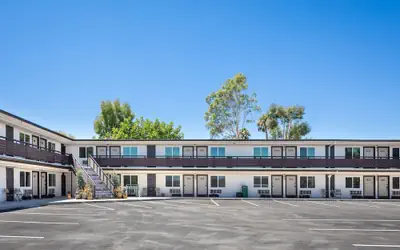 California Inn