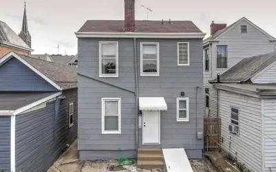 Historic Ludlow Apt B