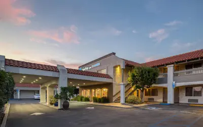 SureStay Hotel by Best Western Camarillo