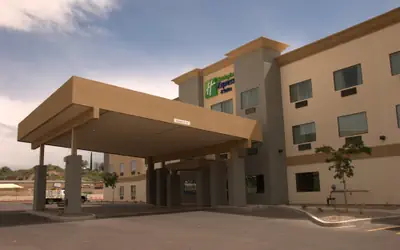 Holiday Inn Express & Suites Globe by IHG