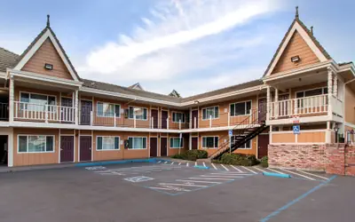 Ramada Bayside Inn & Suites Eureka