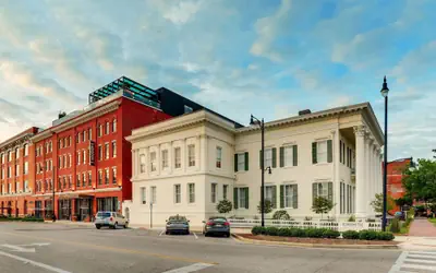 Trilogy Hotel Montgomery, Autograph Collection