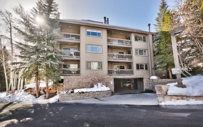 Snow Flower 104 2 Bedroom Condo by RedAwning