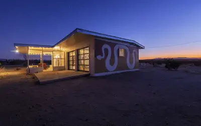 That Desert House - Hot Tub, Privacy & Desert Views! 3 Bedroom Home by RedAwning