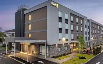 Home2 Suites by Hilton Boston Franklin