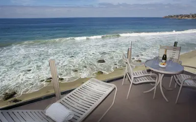 Sunset Cove Villas in Laguna Beach