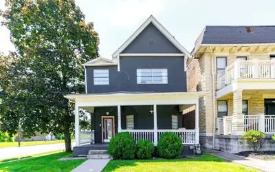 Jungle House Modern Lofts – Arena District & Short North