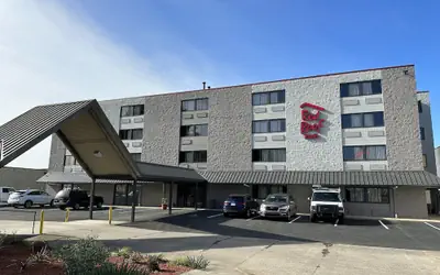 Red Roof Inn Charleston - Dunbar
