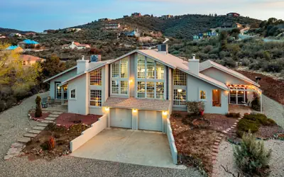 New Luxury Prescott Lynx B B 4k ft2 Sleeps 22