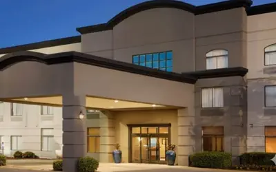 Townhome Inn And Suites