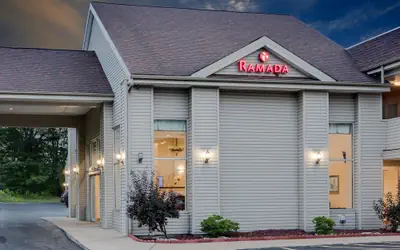 Ramada by Wyndham Cleveland Airport West