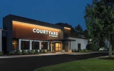 Courtyard by Marriott Memphis East/Park Avenue