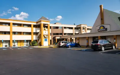 Days Inn by Wyndham WestEnd Alexandria,VA Washington DC Area