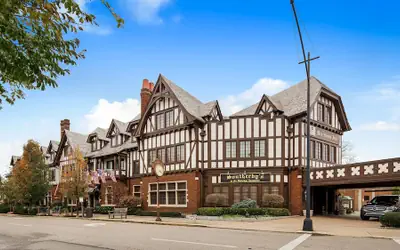 Best Western Premier Mariemont Inn