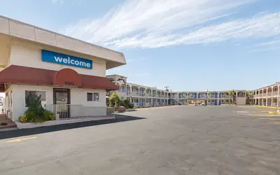 Motel 6 El Paso, TX - Airport - Fort Bliss