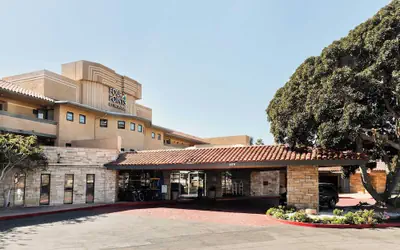 Four Points by Sheraton Ventura Harbor Resort