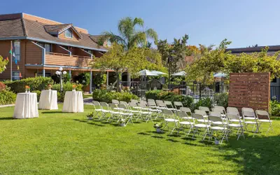 Seacliff Inn Aptos, Tapestry Collection by Hilton
