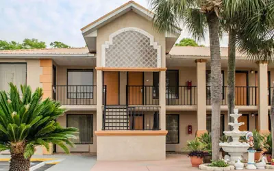 Quality Inn near Manatee Springs State Park