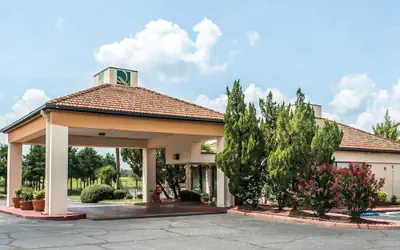 Quality Inn Marianna South