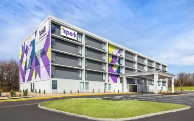 Spark by Hilton Roanoke Airport