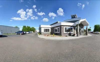 Days Inn by Wyndham Bismarck