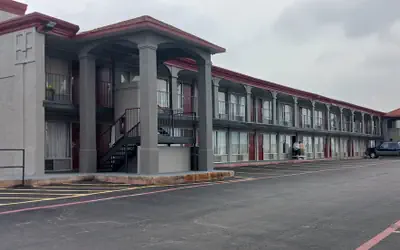 Red Roof Inn Fort Worth West