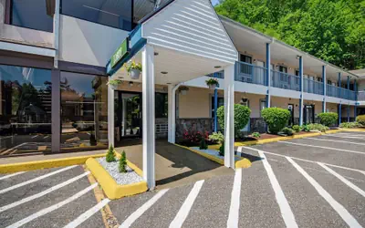 Americas Best Value Inn Torrington CT