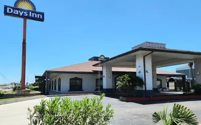 Days Inn by Wyndham Portland/Corpus Christi