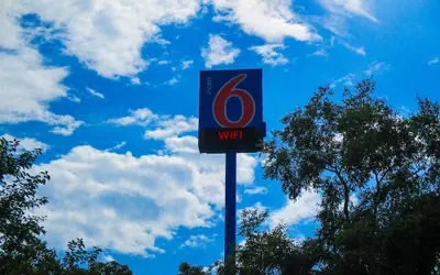 Motel 6 Memphis, TN - Downtown