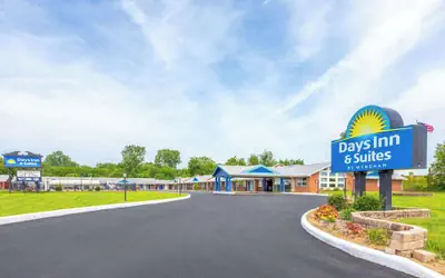 Days Inn by Wyndham Wauseon