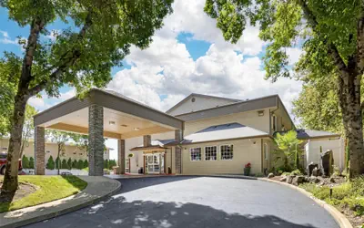 Best Western Plus Prairie Inn