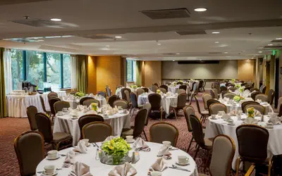 Holiday Inn Austin -Town Lake by IHG