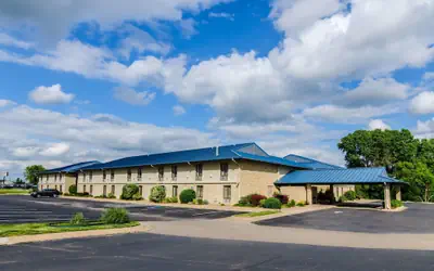 Quality Inn & Suites Winfield