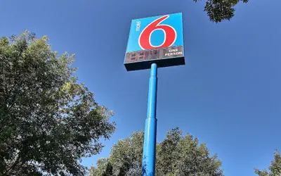 Motel 6 Bismarck, ND