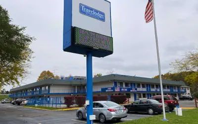 Travelodge by Wyndham Grand Rapids North