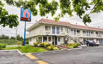 Motel 6 Everett, WA - South