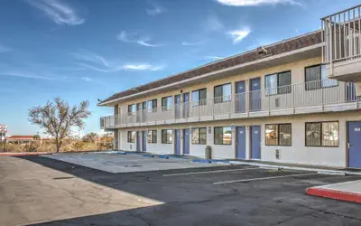 Motel 6 Mojave, CA