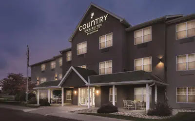 Country Inn & Suites by Radisson, Waterloo, IA