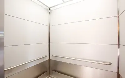 Elev8 Hotel Los Angeles LAX