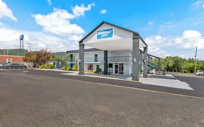 Rodeway Inn Dalton South