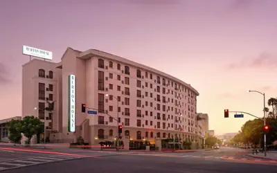 Burton House, Beverly Hills, A Tribute Portfolio Hotel
