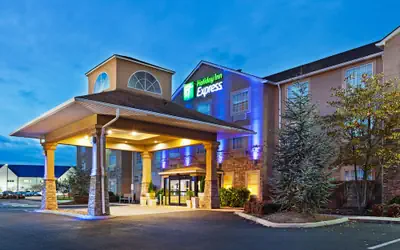 Holiday Inn Express & Suites Alcoa (Knoxville Airport) by IHG