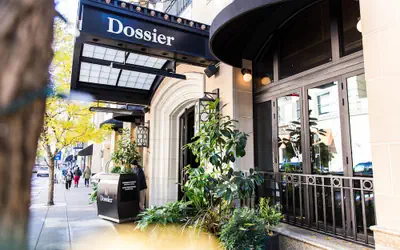 Dossier Hotel