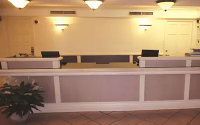 Super 8 by Wyndham Austin South / I-35